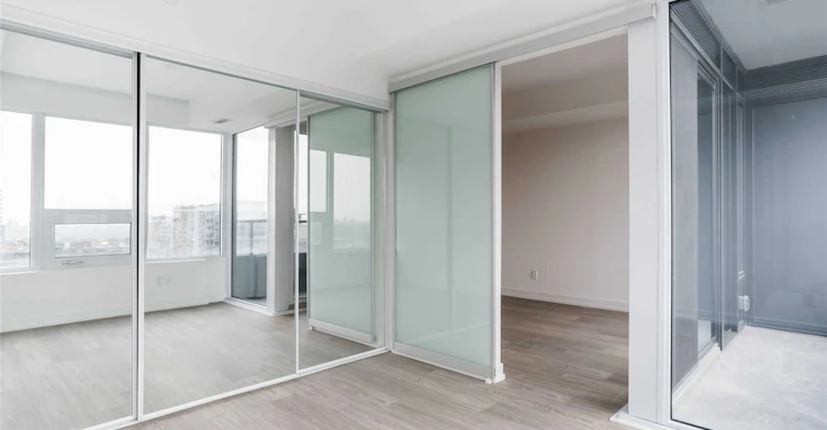 2616-19 Western Battery Road, Toronto, ON, M6K 0E3 - 6