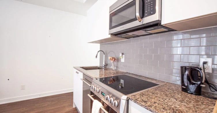 407-57 St Joseph Street, Toronto, ON, M5S 0C5 - 10