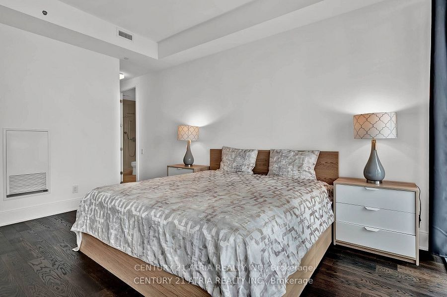 4906-50 Charles St Street E, Toronto, ON, M4Y 1T1 - 5