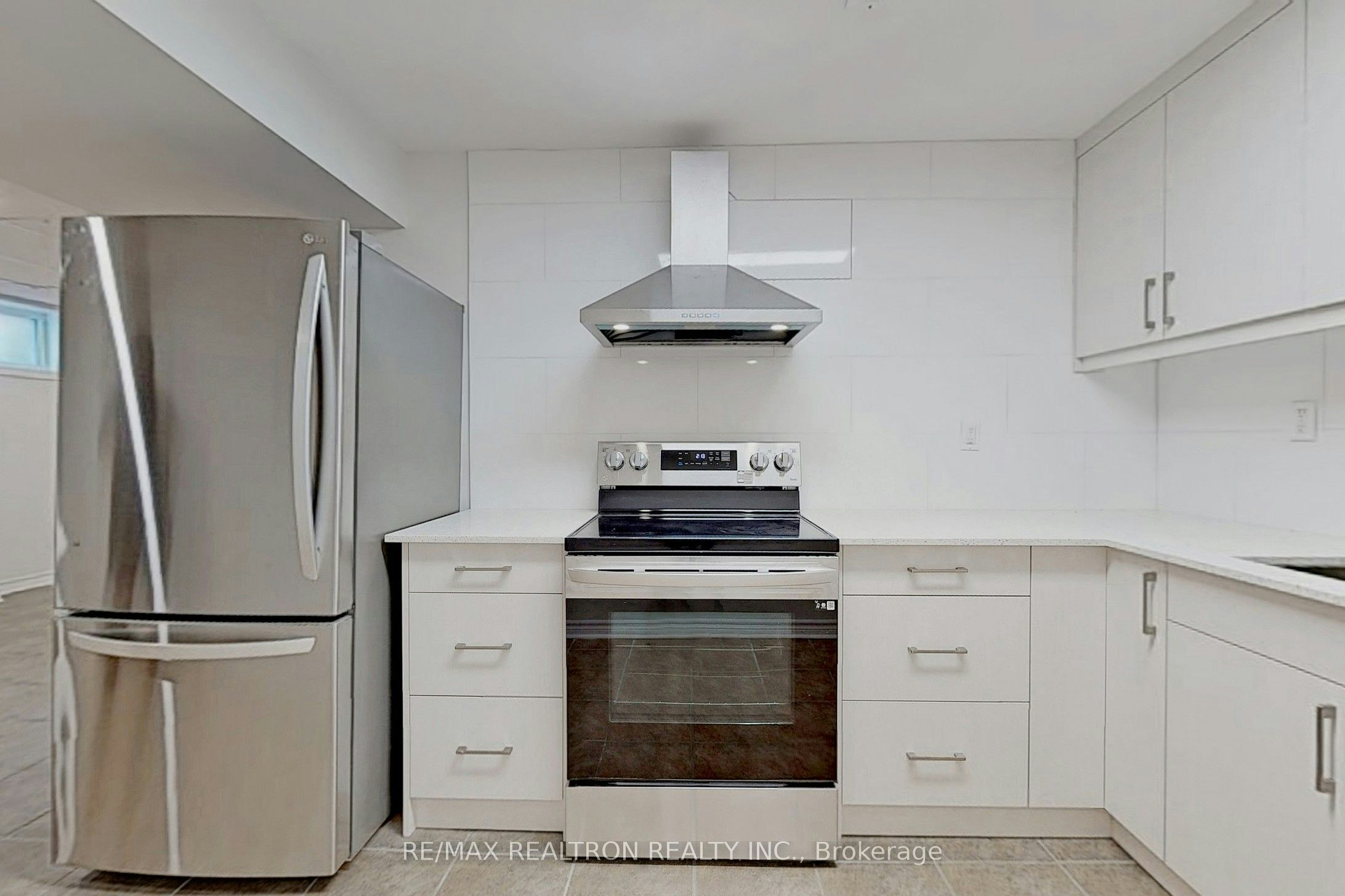 Basem-126 Brahms Avenue, Toronto, ON, M2H 1H8 - 7