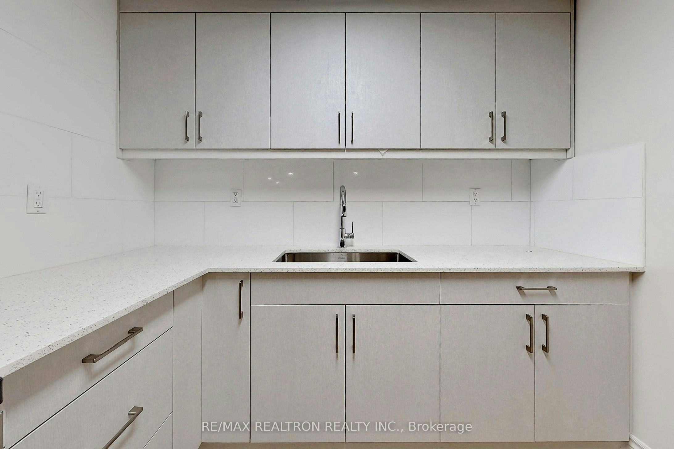 Basem-126 Brahms Avenue, Toronto, ON, M2H 1H8 - 8