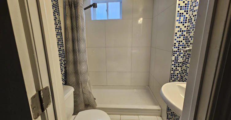 Basem-126 Brahms Avenue, Toronto, ON, M2H 1H8 - 14