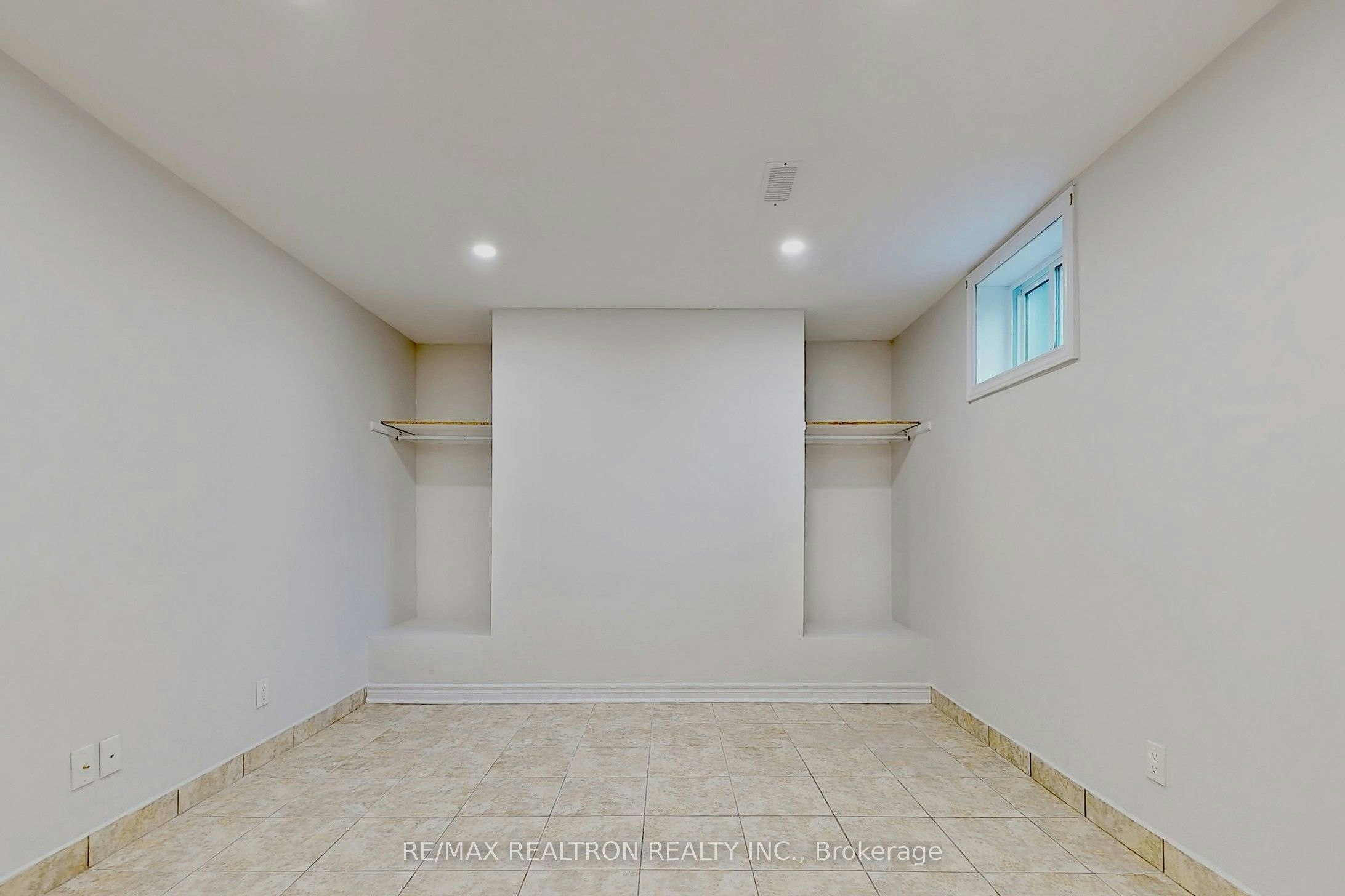 Basem-126 Brahms Avenue, Toronto, ON, M2H 1H8 - 10