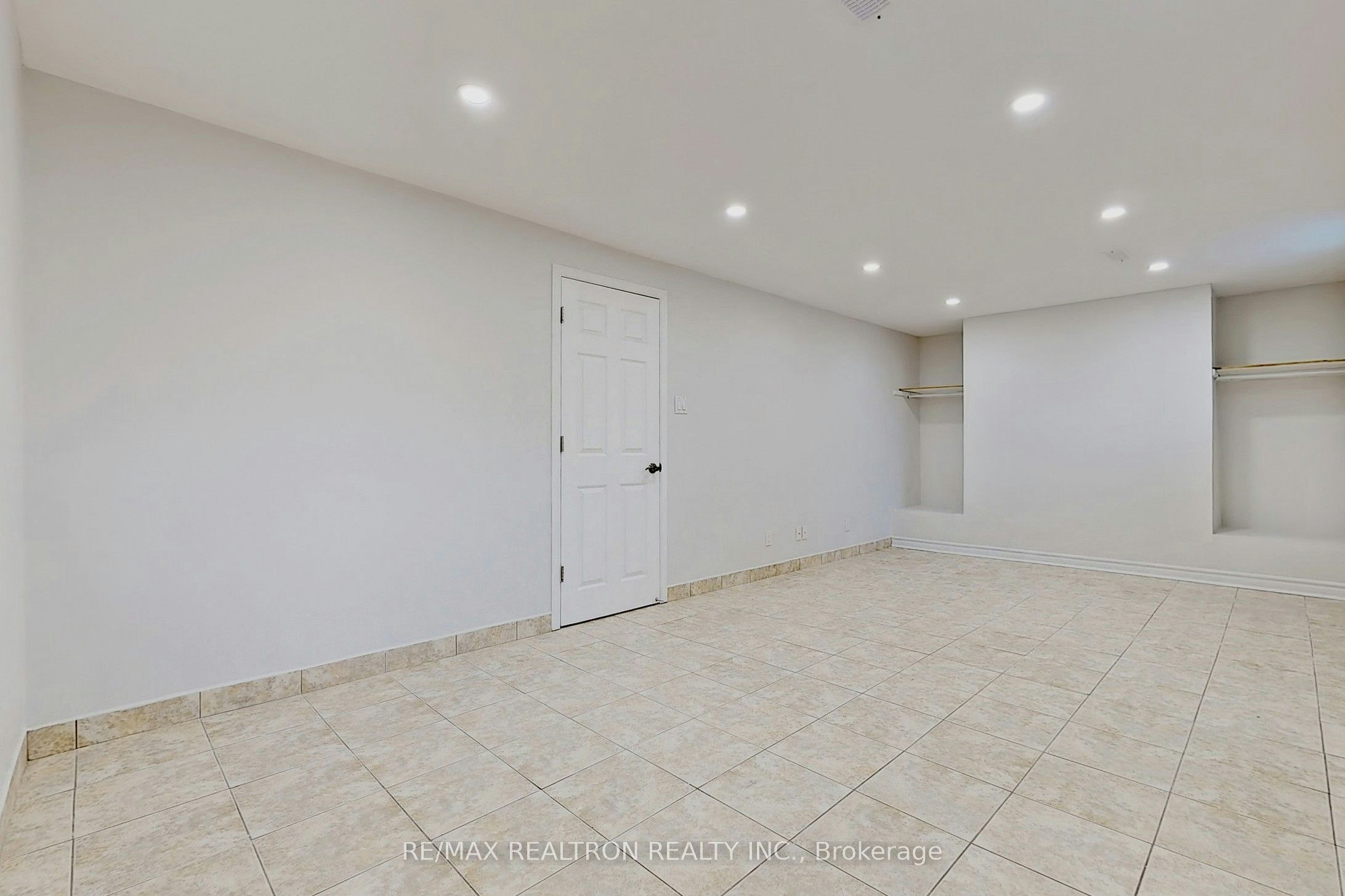 Basem-126 Brahms Avenue, Toronto, ON, M2H 1H8 - 11