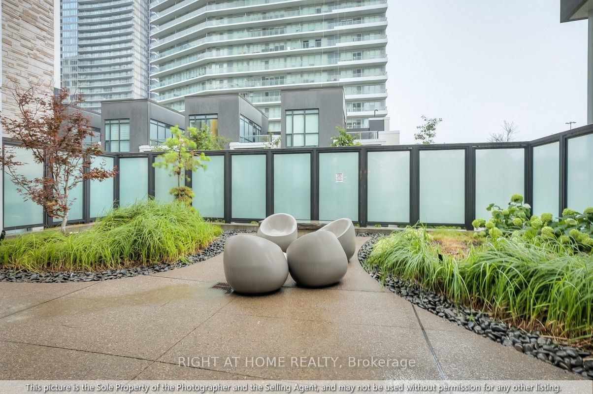 511-95 Mcmahon Drive, Toronto, ON, M2K 0H2 - 33