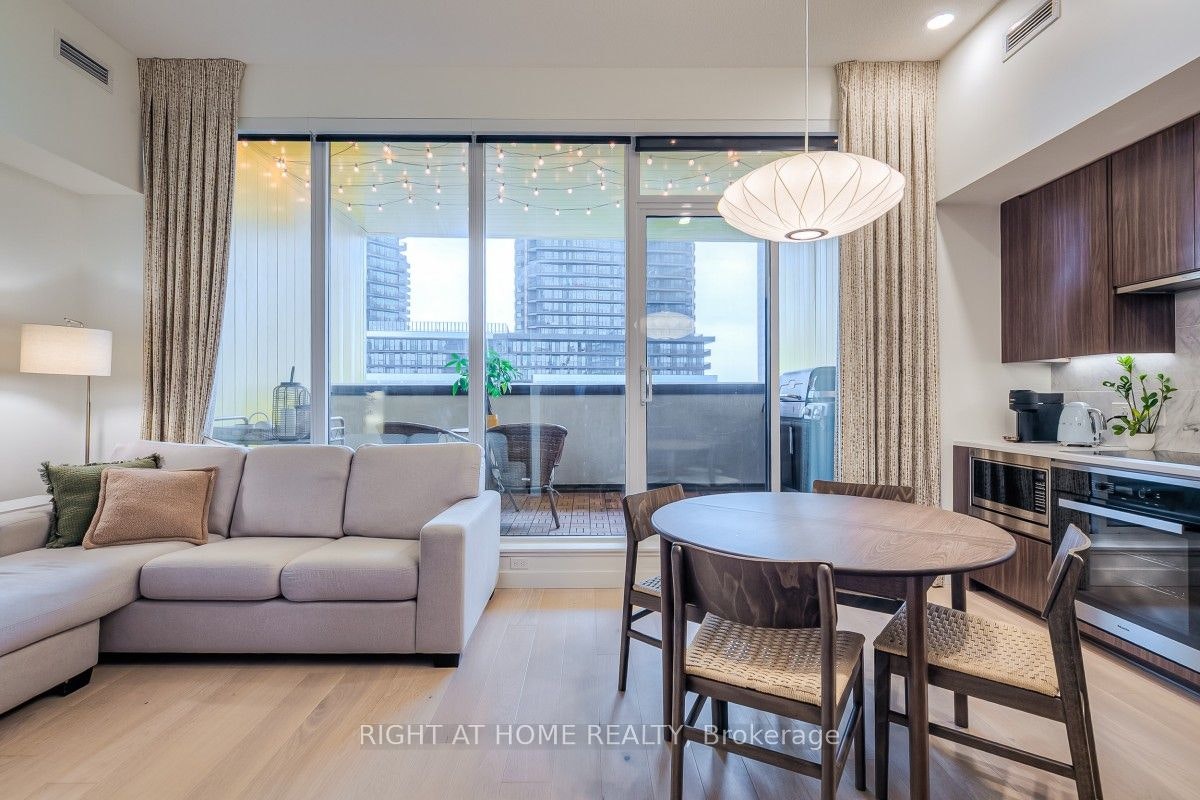 511-95 Mcmahon Drive, Toronto, ON, M2K 0H2 - 2