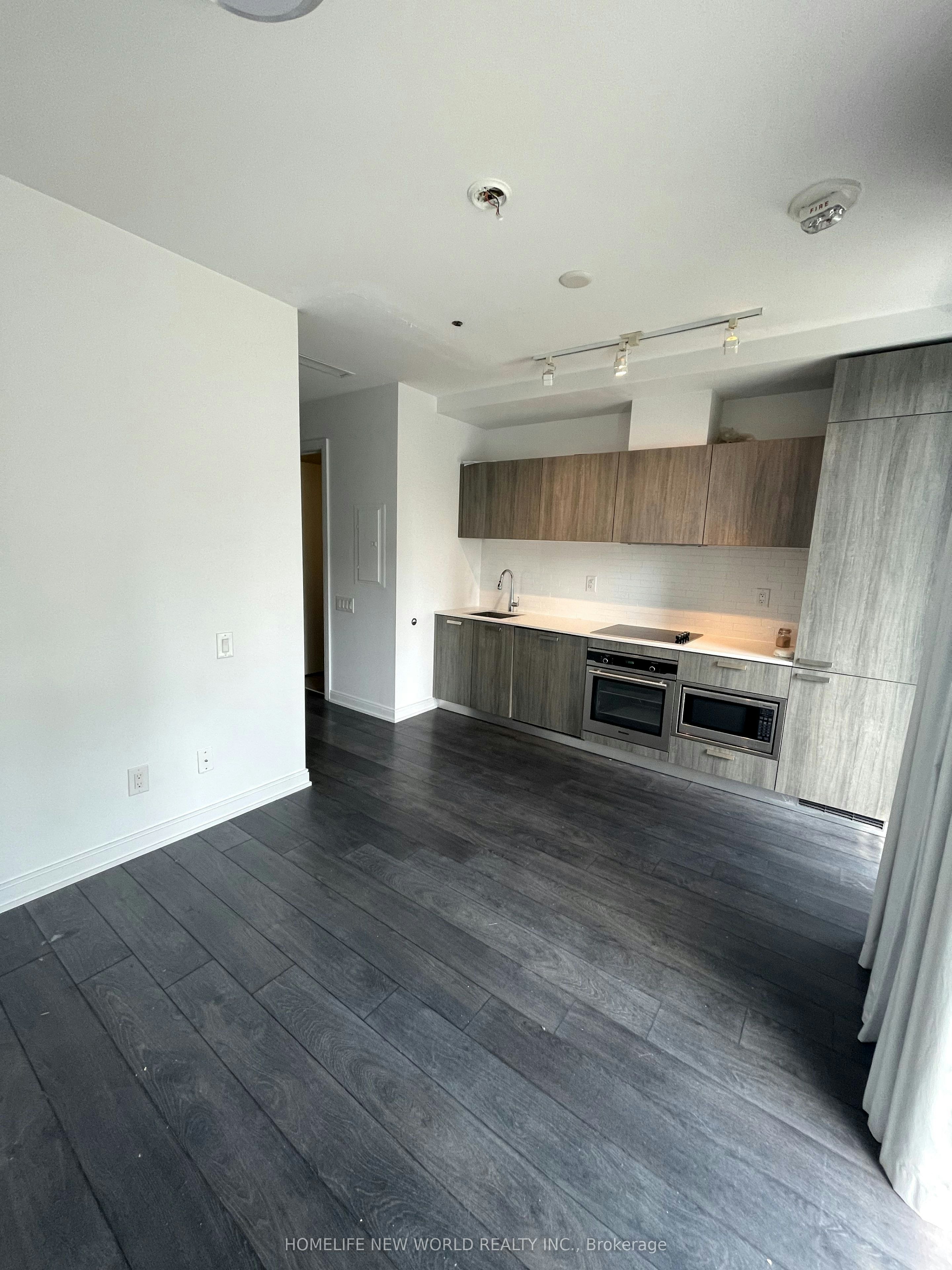 1102-50 Charles Street E, Toronto, ON, M4Y 1T1 - 3