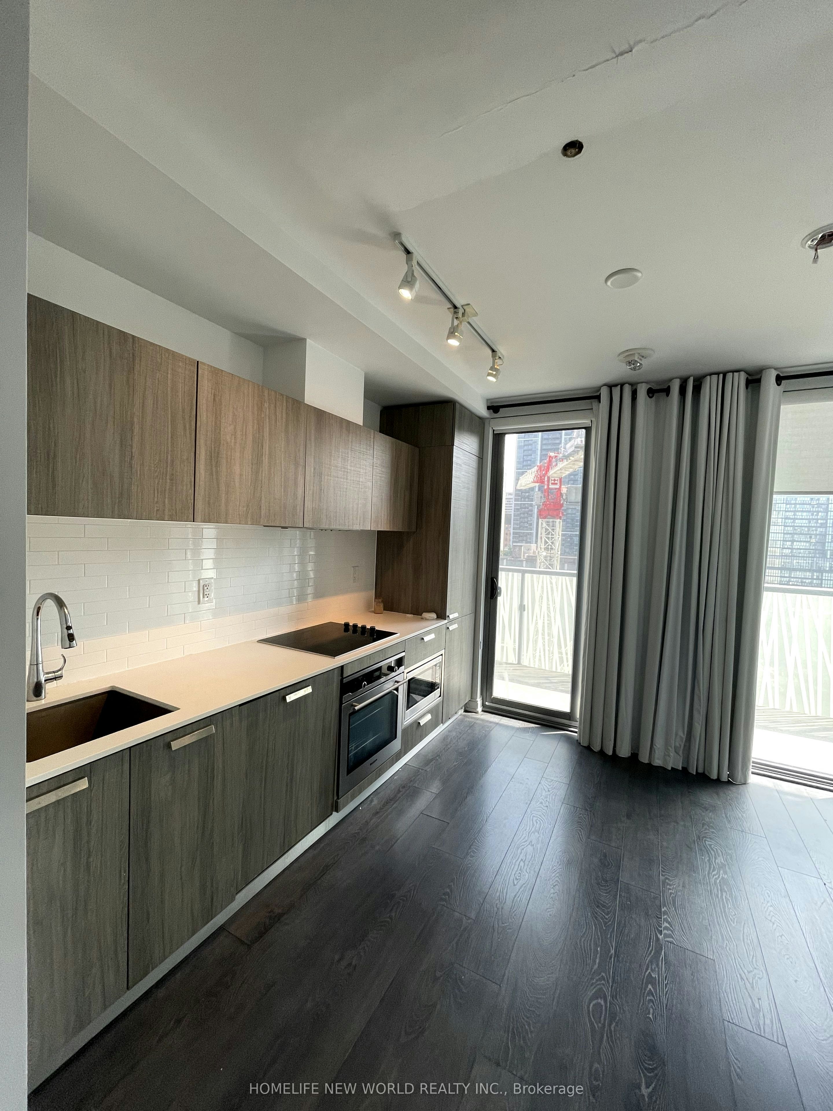 1102-50 Charles Street E, Toronto, ON, M4Y 1T1 - 5