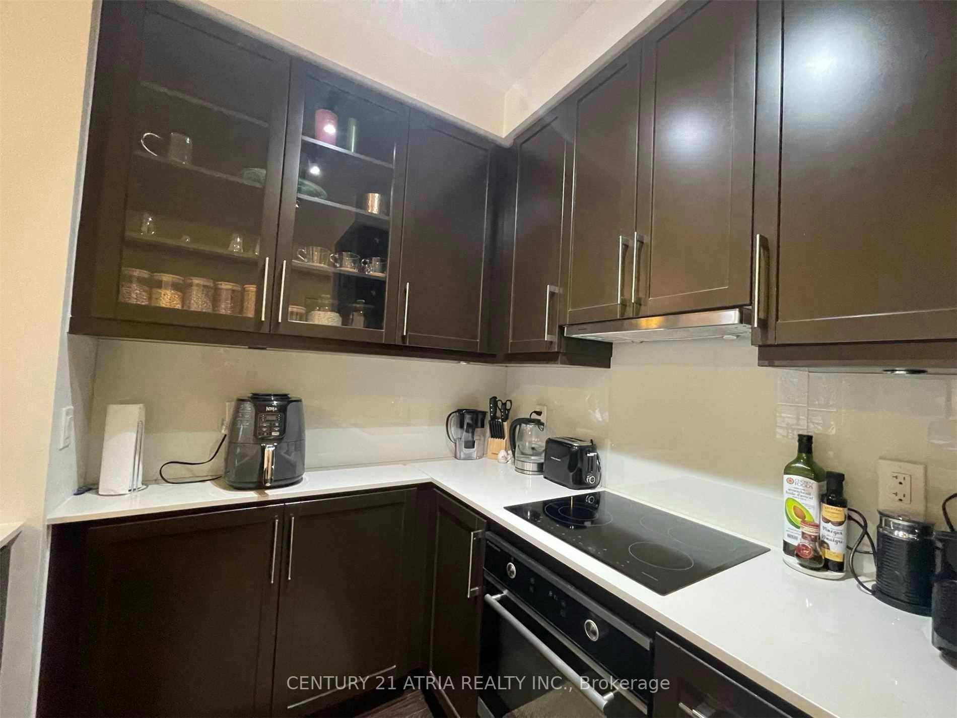 201-21 Clairtrell Road, Toronto, ON, M2N 0G8 - 6