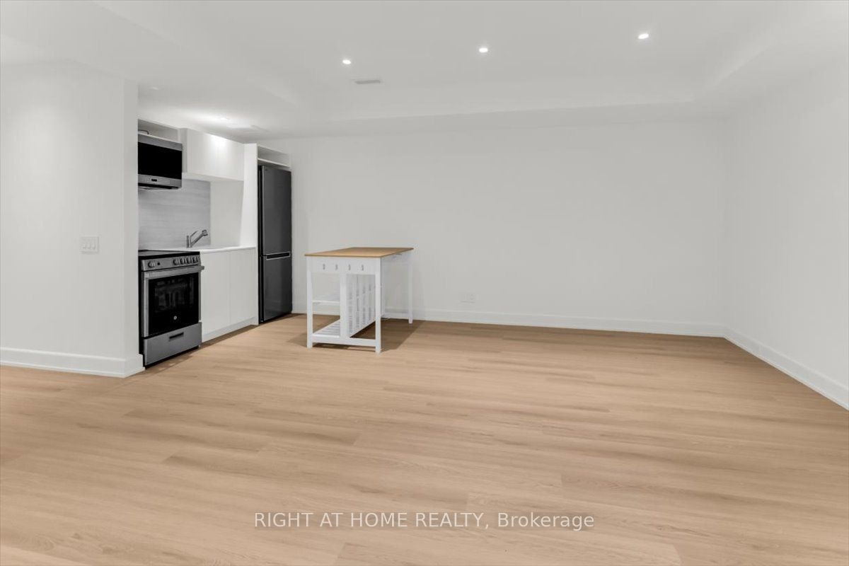 LOWER-431 Arlington Avenue, Toronto, ON, M6C 3A4 - 9
