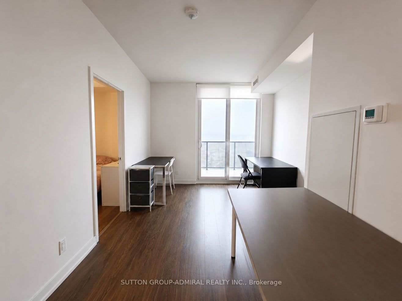 913 (Room 2)-30 Tretti Way, Toronto, ON, M3H 0E3