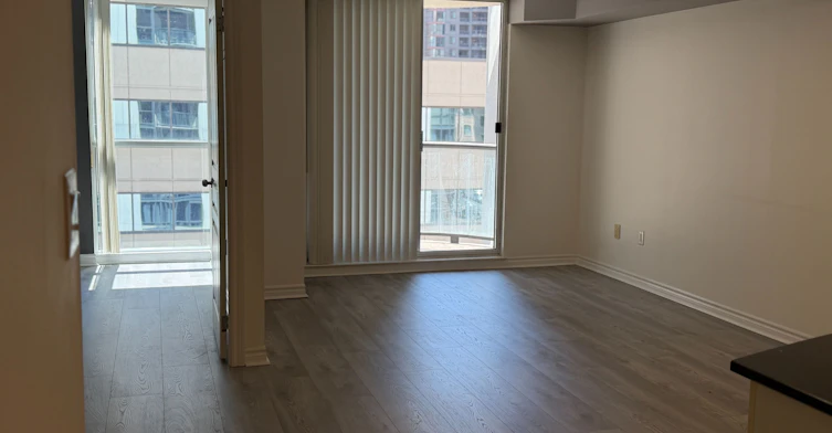 602-801 Bay Street, Toronto, ON, M5S 1Y9 - 10