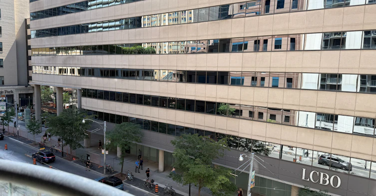 602-801 Bay Street, Toronto, ON, M5S 1Y9 - 18