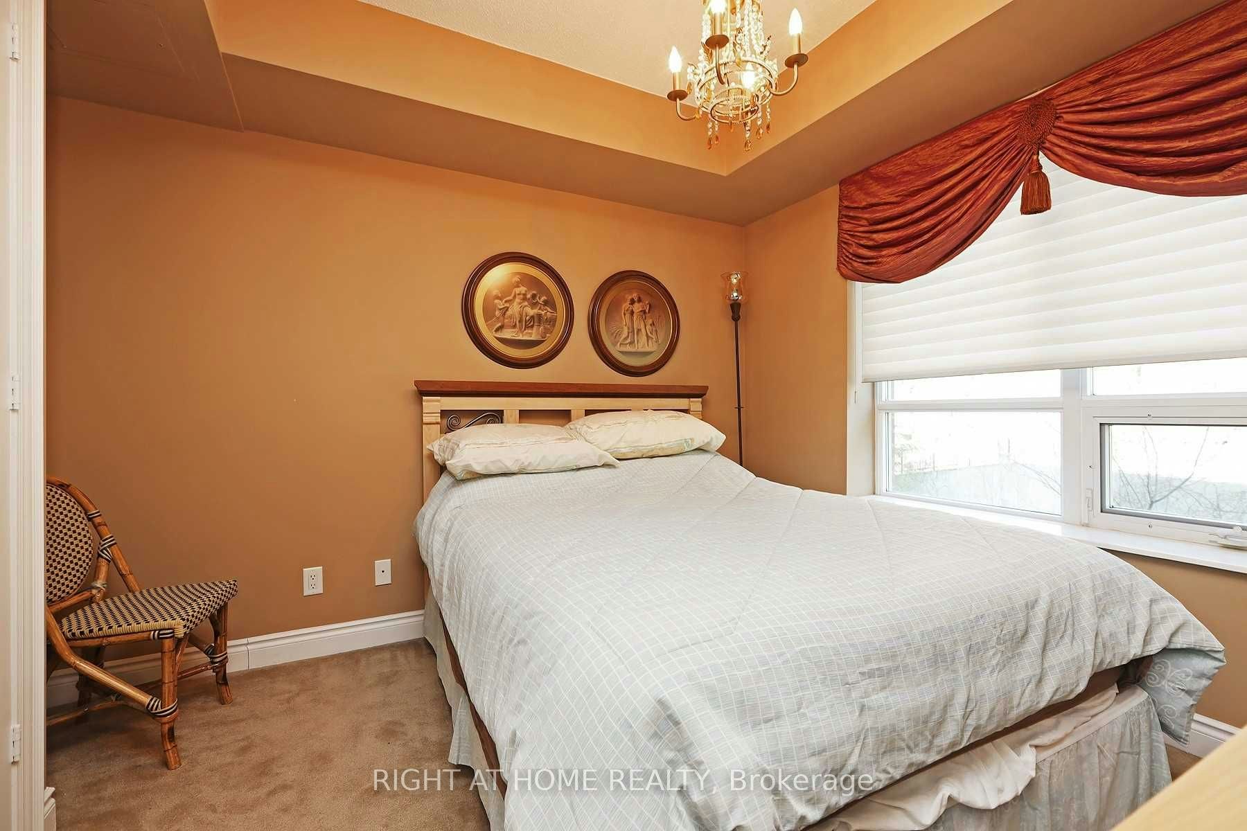 615-38 William Carson Crescent, Toronto, ON, M2P 2H2 - 11