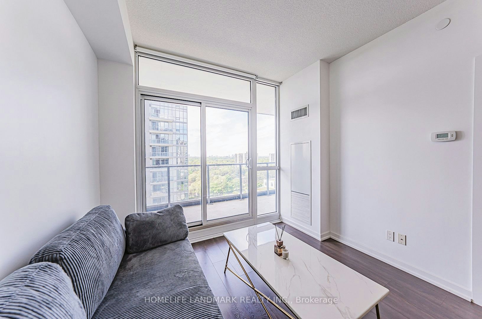 906-56 Forest Manor Road, Toronto, ON, M2J 0E5 - 9