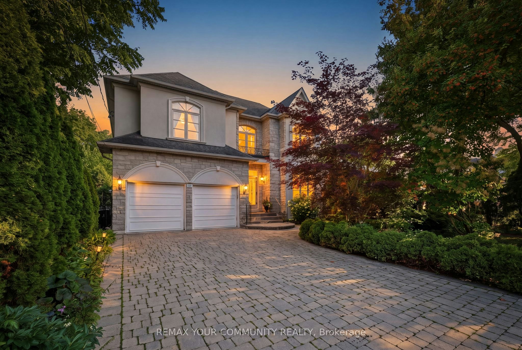 135 Wedgewood Drive, Toronto, ON, M2M 2H6