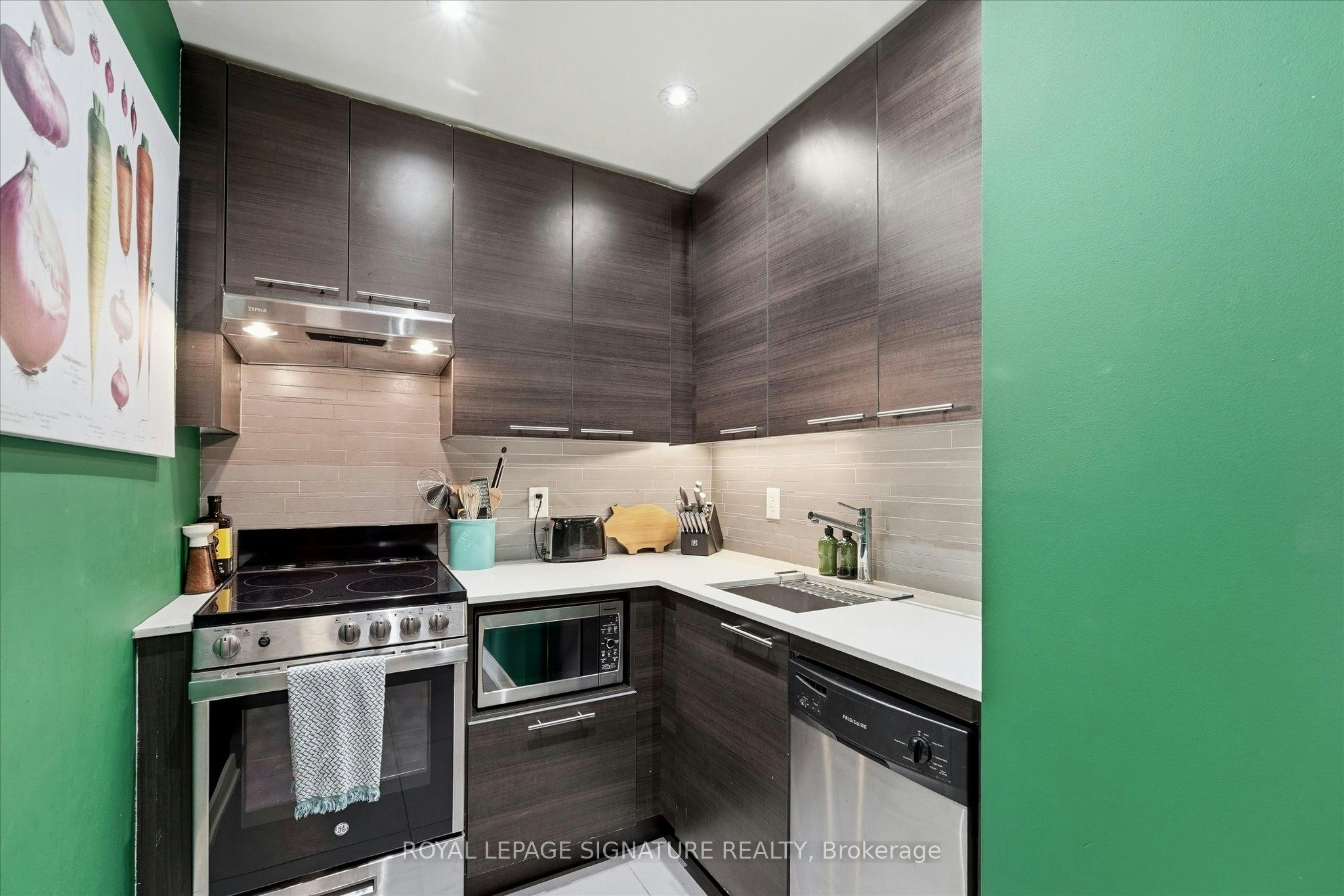 421-3 Market Street, Toronto, ON, M5E 0A3 - 7