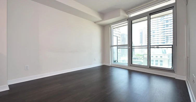 902-33 Bay Street, Toronto, ON, M5J 2Z3 - 5