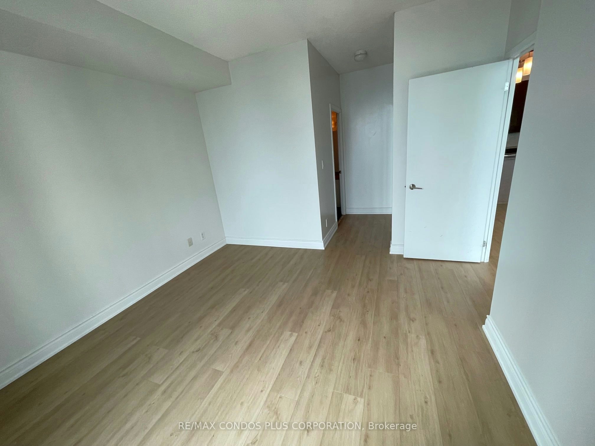 2508-18 Harbour Street, Toronto, ON, M5J 2Z6 - 14