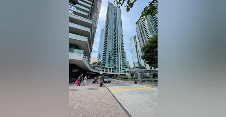2508-18 Harbour Street, Toronto, ON, M5J 2Z6 - 3