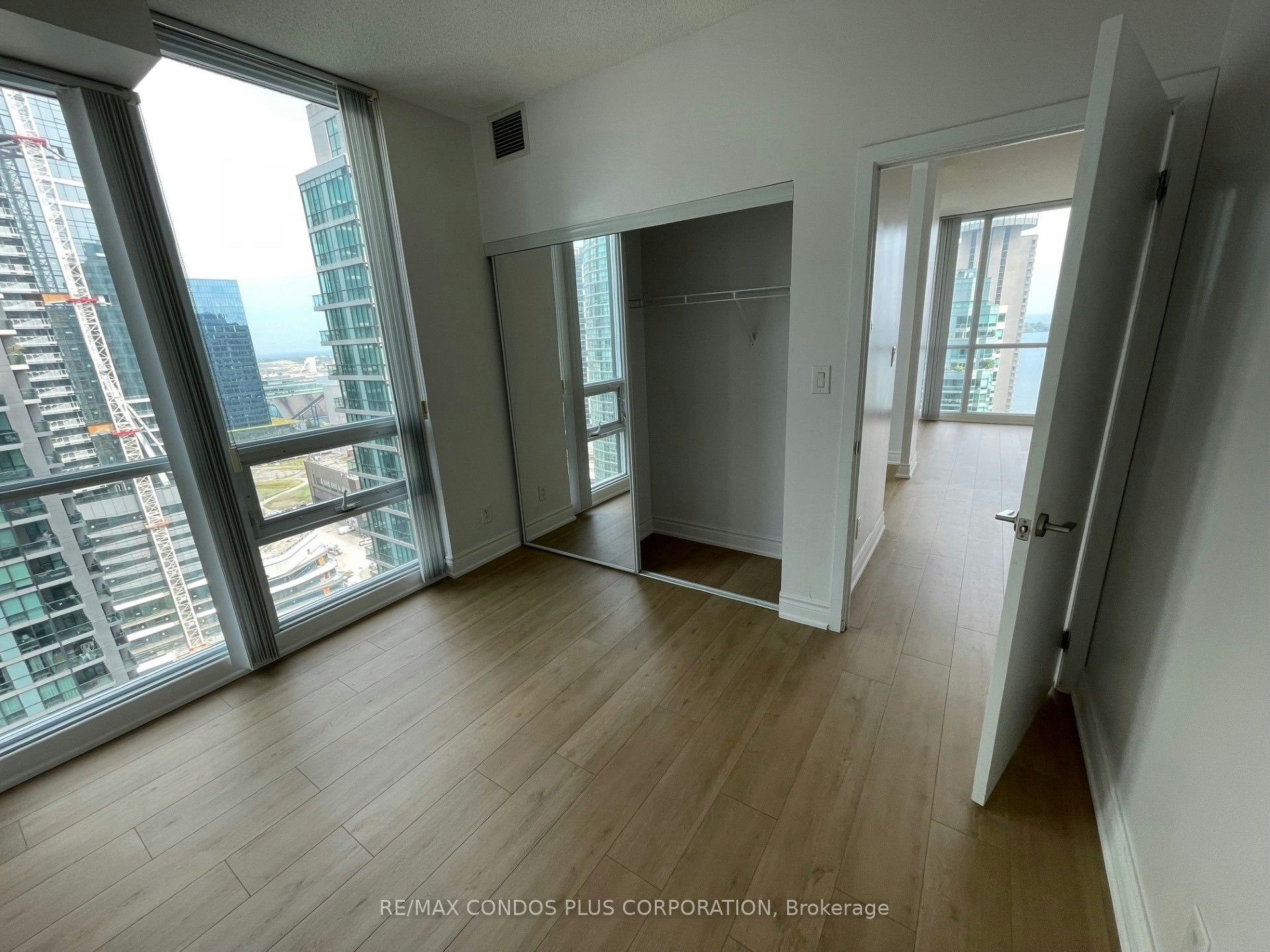 2508-18 Harbour Street, Toronto, ON, M5J 2Z6 - 21