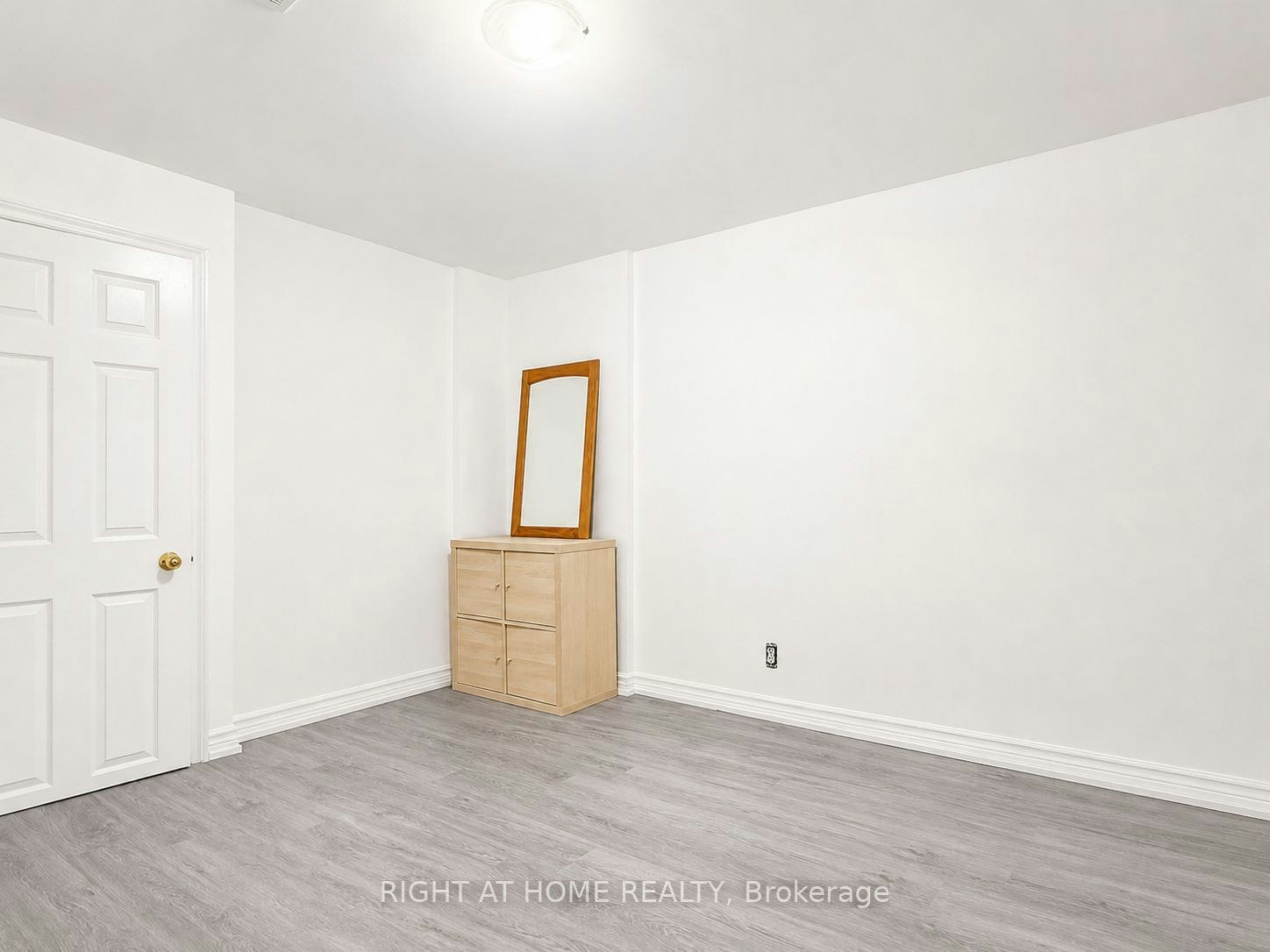 #Basement-380 Lansdowne Avenue, Toronto, ON, M6H 3Y3 - 8