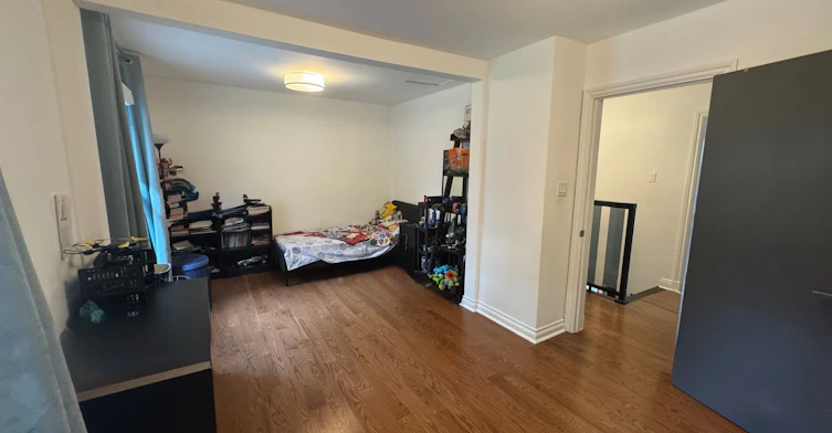 10 Noel Avenue, Toronto, ON, M4G 1B3 - 15