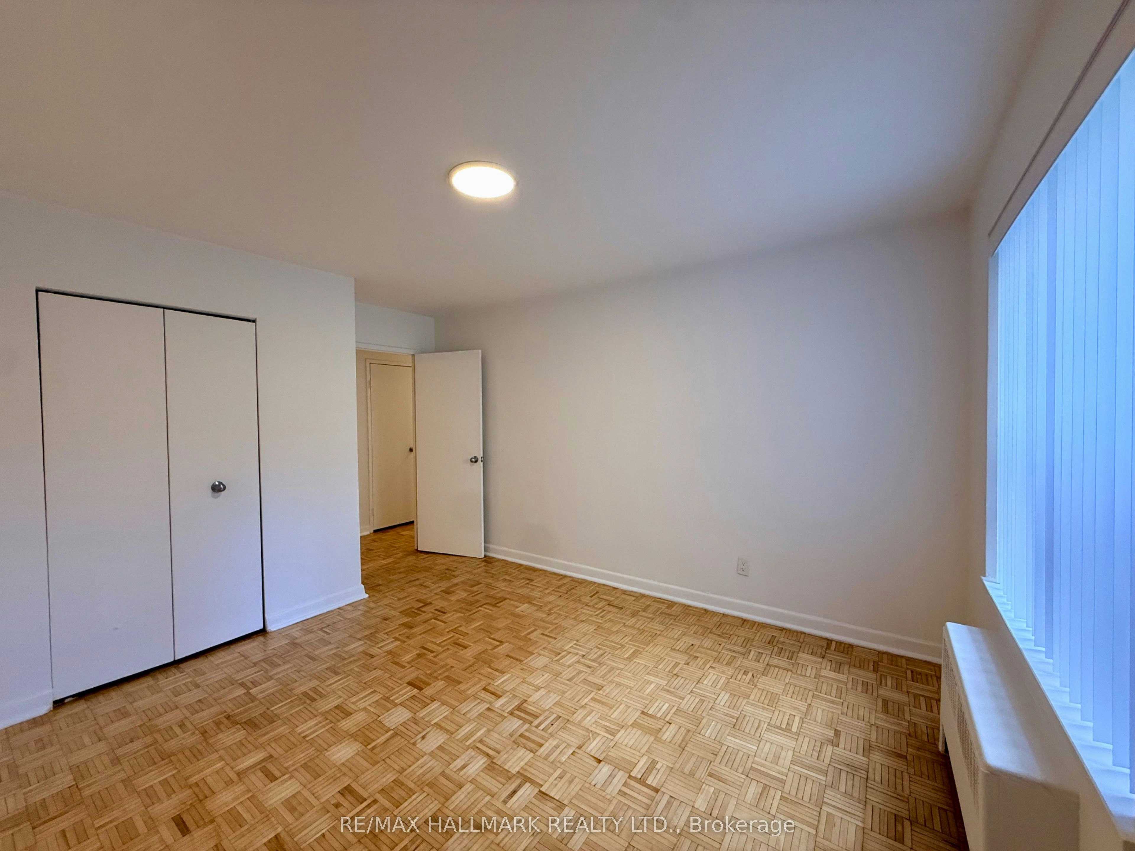101-30 Upper Canada Drive, Toronto, ON, M2P 1S1 - 10
