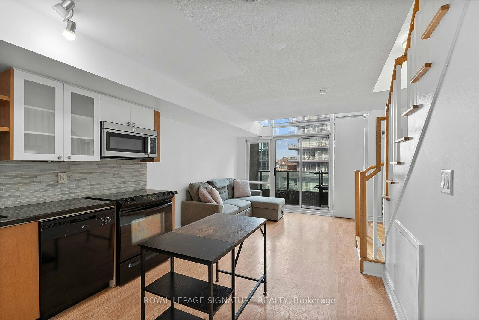 831-600 Fleet Street, Toronto, ON, M5V 1B7