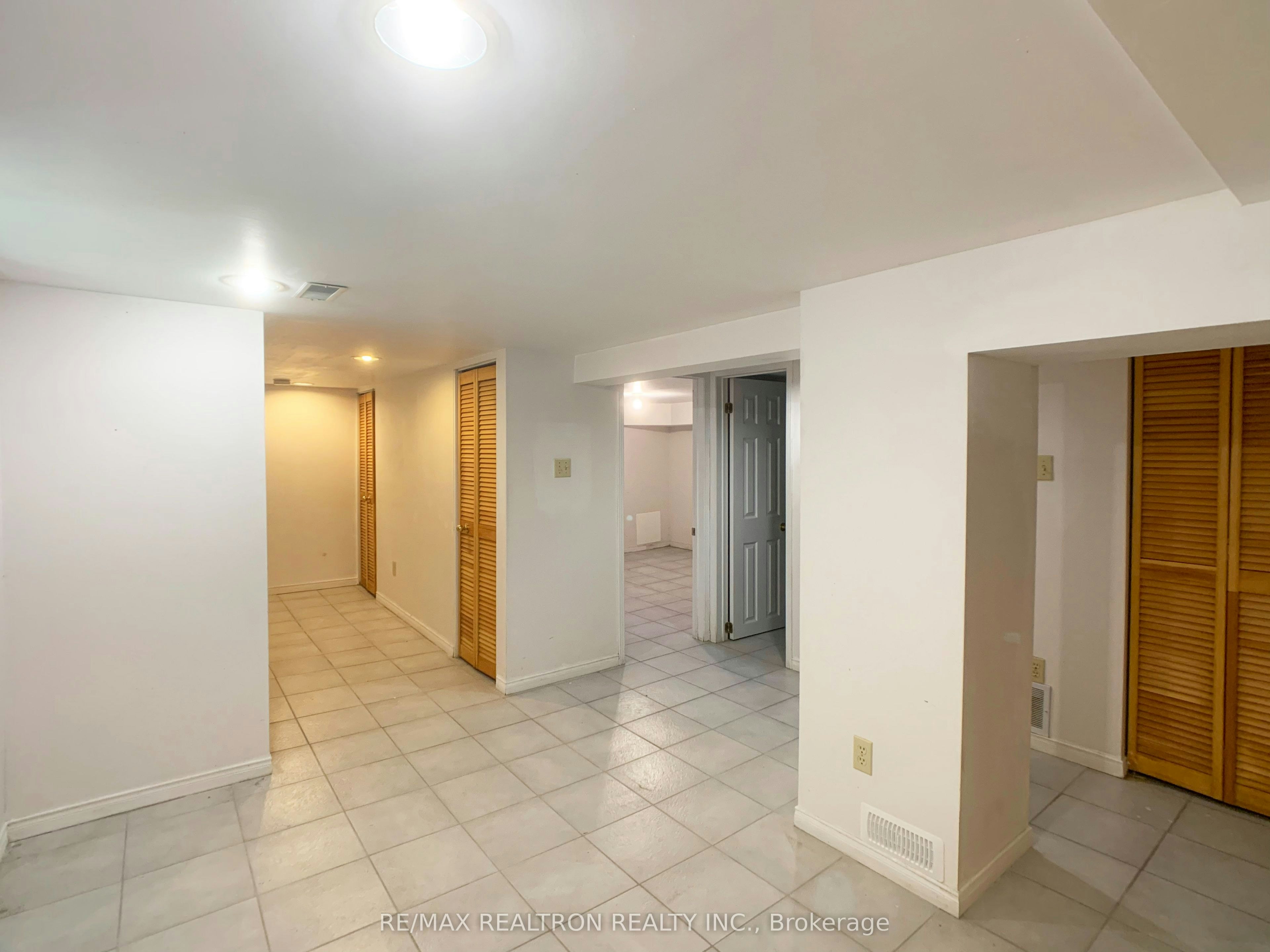 48 Mann Avenue, Toronto, ON, M4S 2Y3 - 19