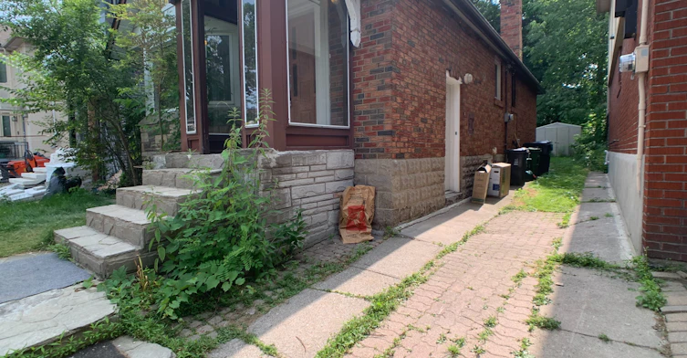 48 Mann Avenue, Toronto, ON, M4S 2Y3
