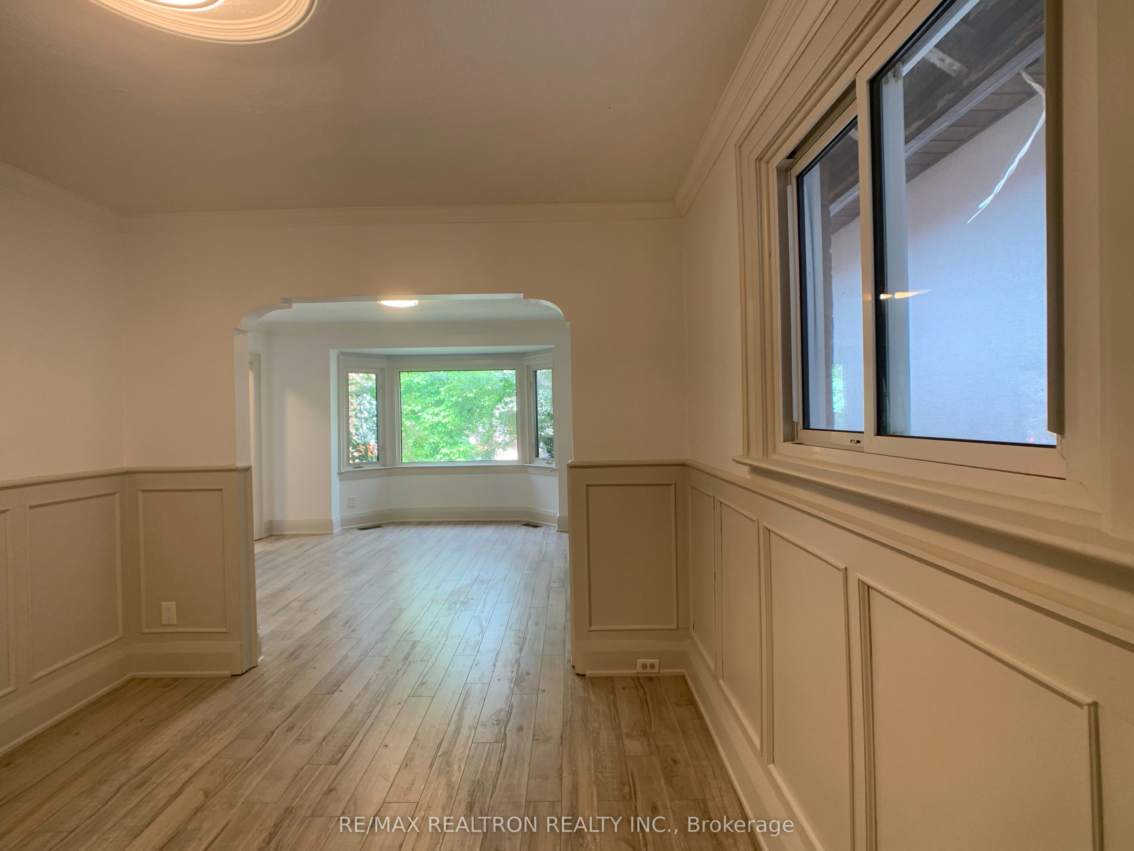 48 Mann Avenue, Toronto, ON, M4S 2Y3 - 5