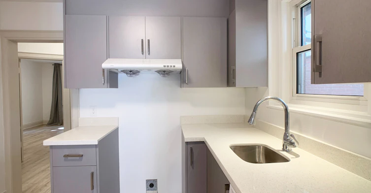 48 Mann Avenue, Toronto, ON, M4S 2Y3 - 7