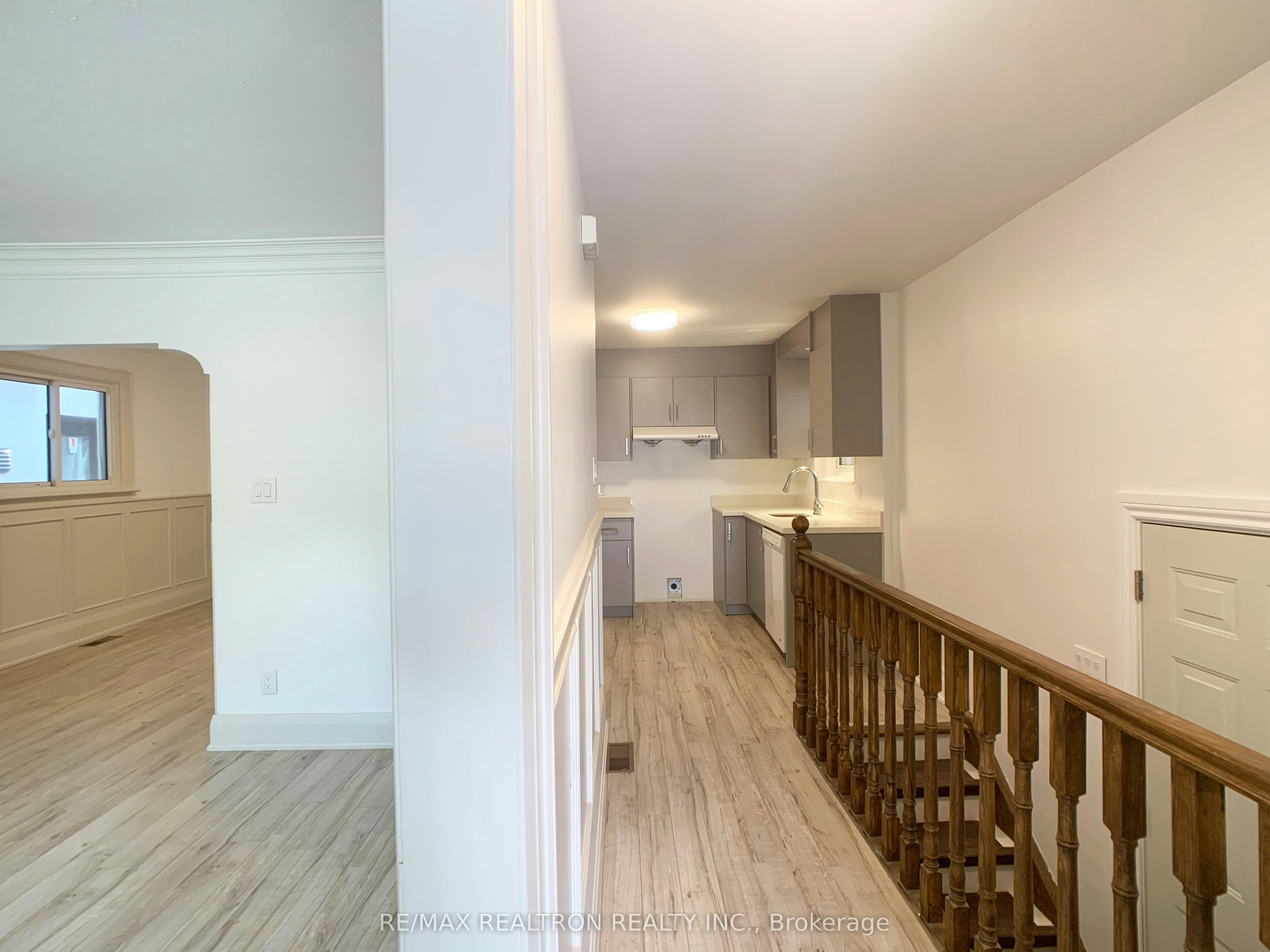 48 Mann Avenue, Toronto, ON, M4S 2Y3 - 10