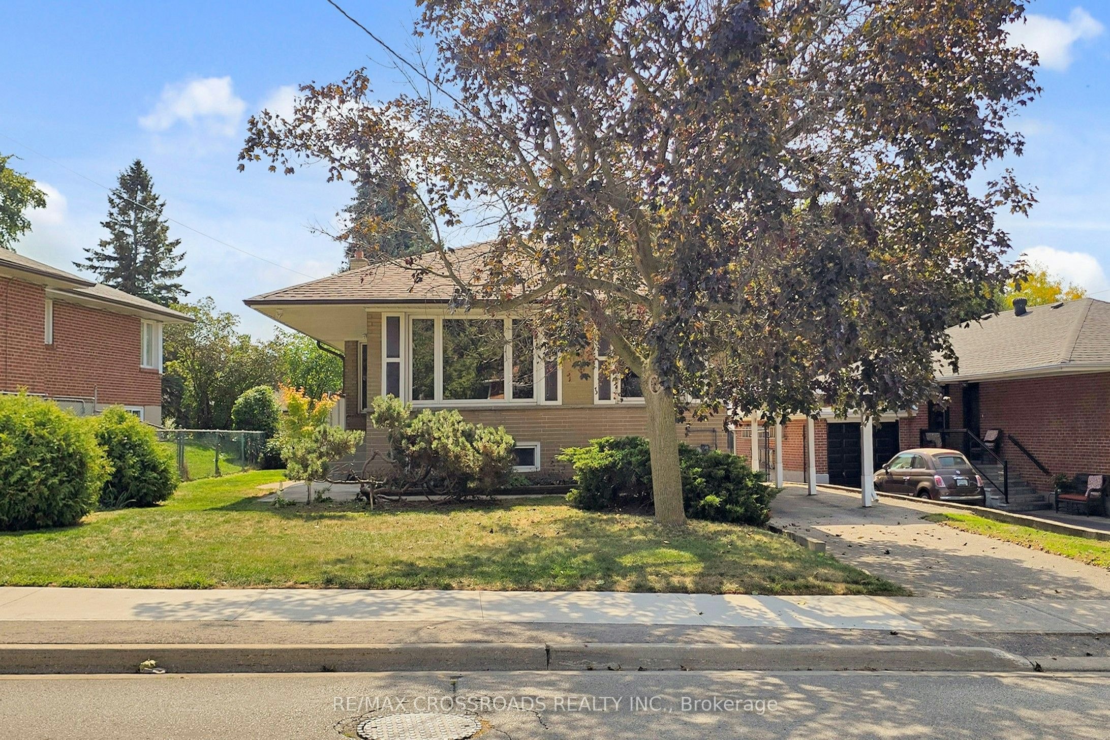 55 Elvaston Drive, Toronto, ON, M4A 1N2