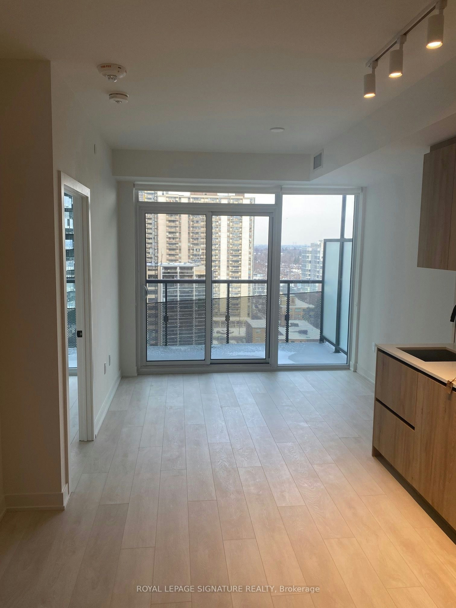 1407-117 Broadway Avenue, Toronto, ON, M4P 1V3 - 6