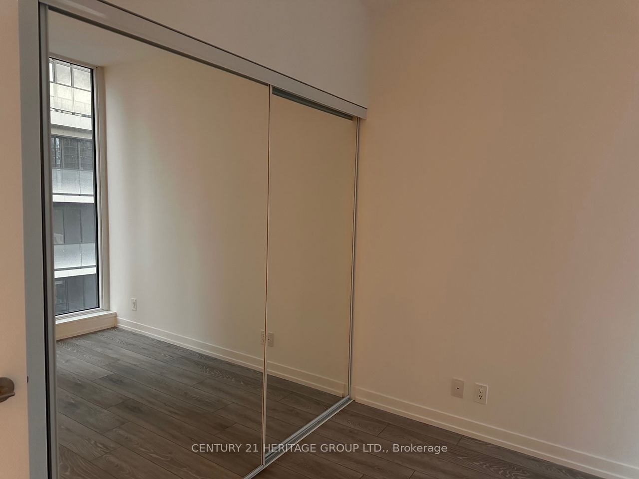 1807-55 Mercer Street, Toronto, ON, M5V 3W2 - 7