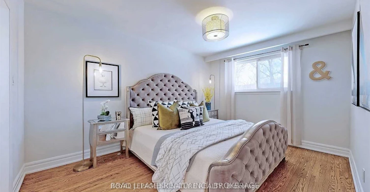 Upper-17 Baroness Crescent, Toronto, ON, M2J 3K4 - 17