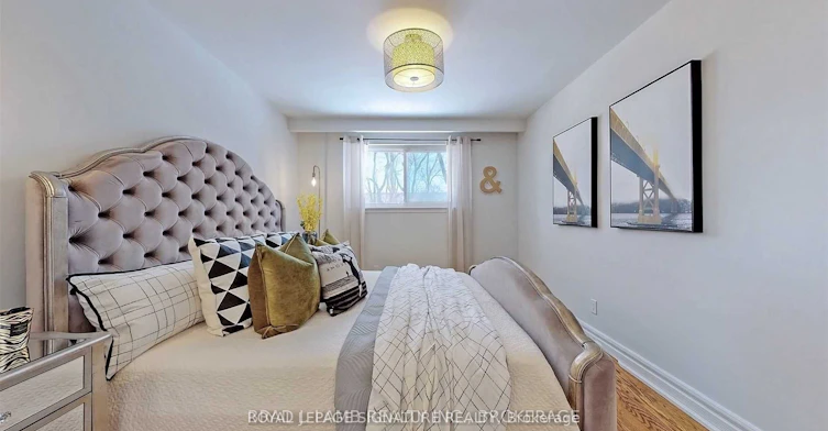 Upper-17 Baroness Crescent, Toronto, ON, M2J 3K4 - 19