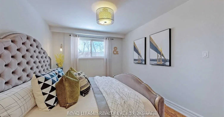 Upper-17 Baroness Crescent, Toronto, ON, M2J 3K4 - 20