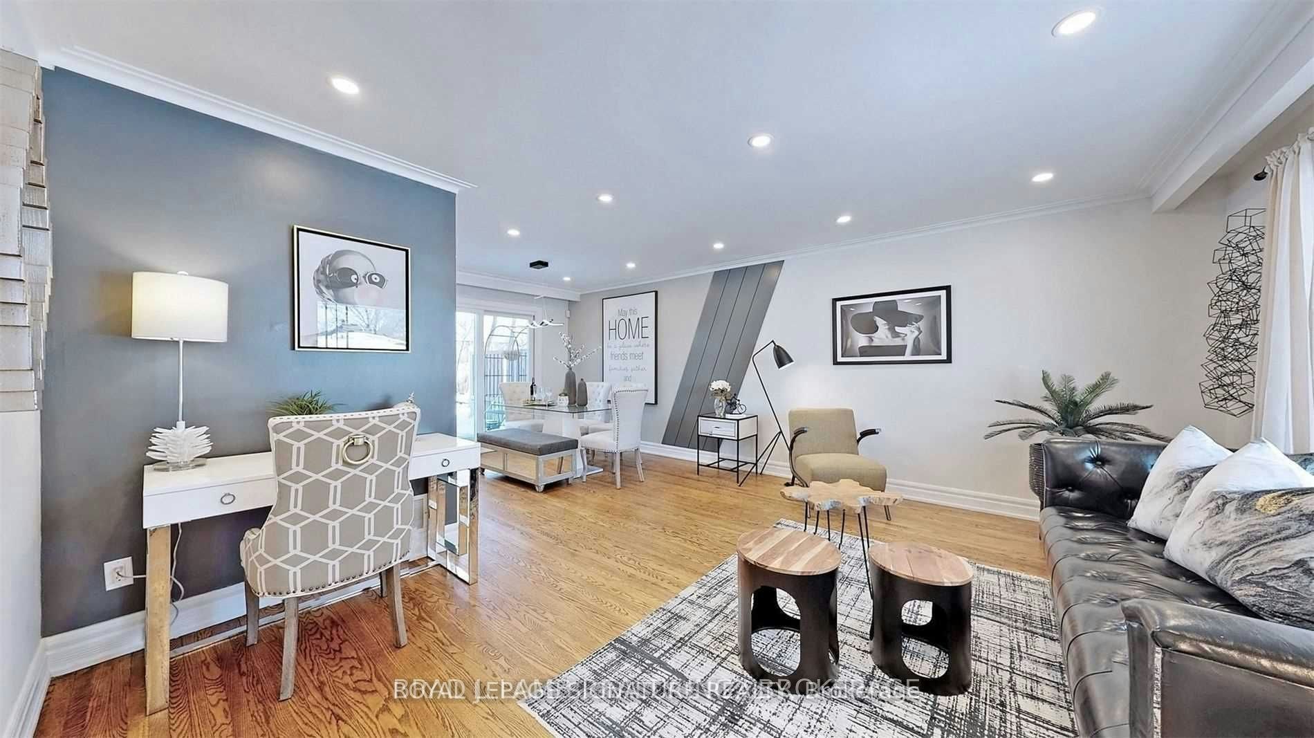 Upper-17 Baroness Crescent, Toronto, ON, M2J 3K4 - 6