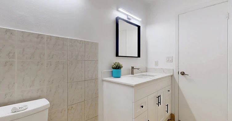 Upper-17 Baroness Crescent, Toronto, ON, M2J 3K4 - 23