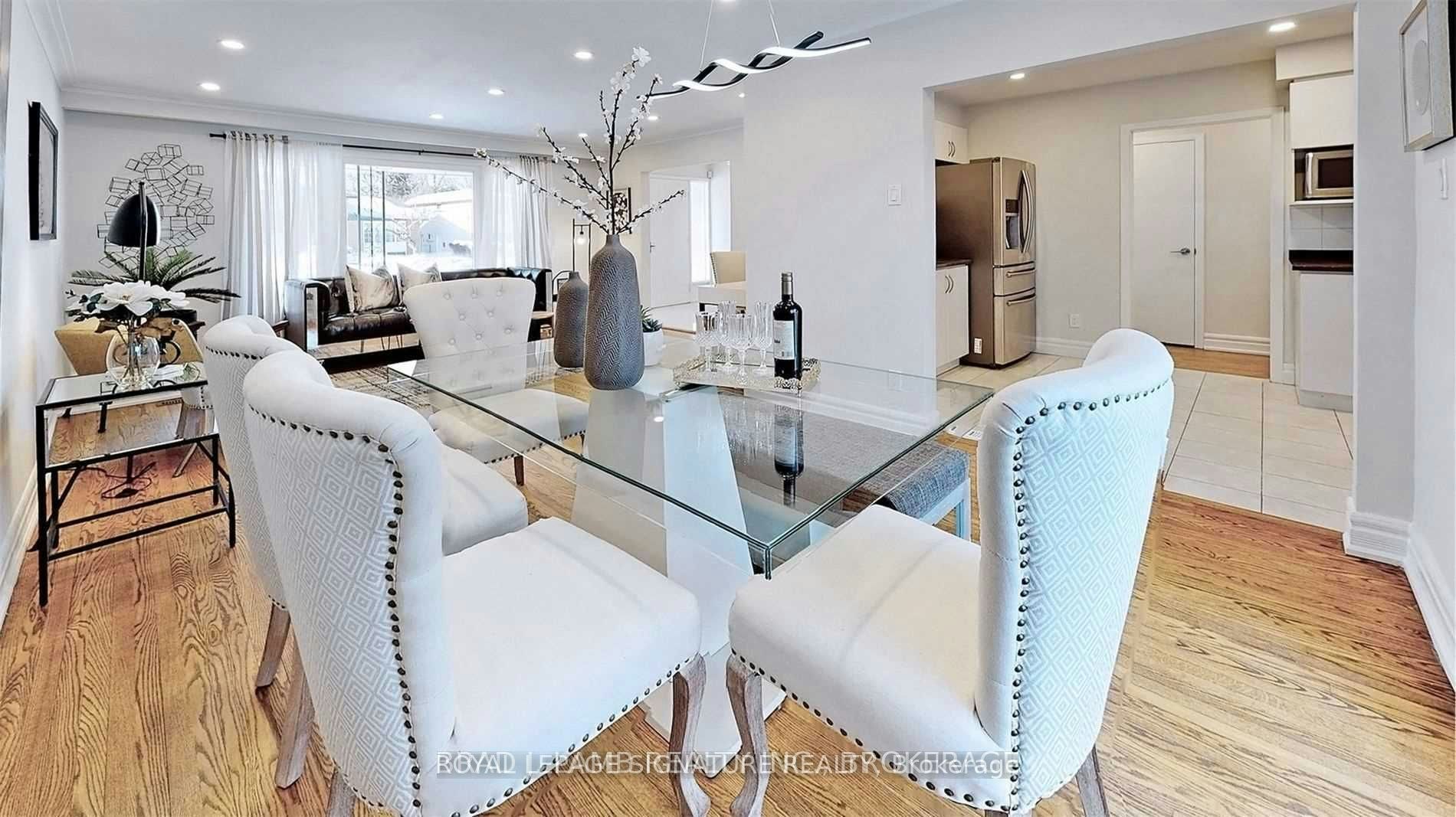 Upper-17 Baroness Crescent, Toronto, ON, M2J 3K4 - 11