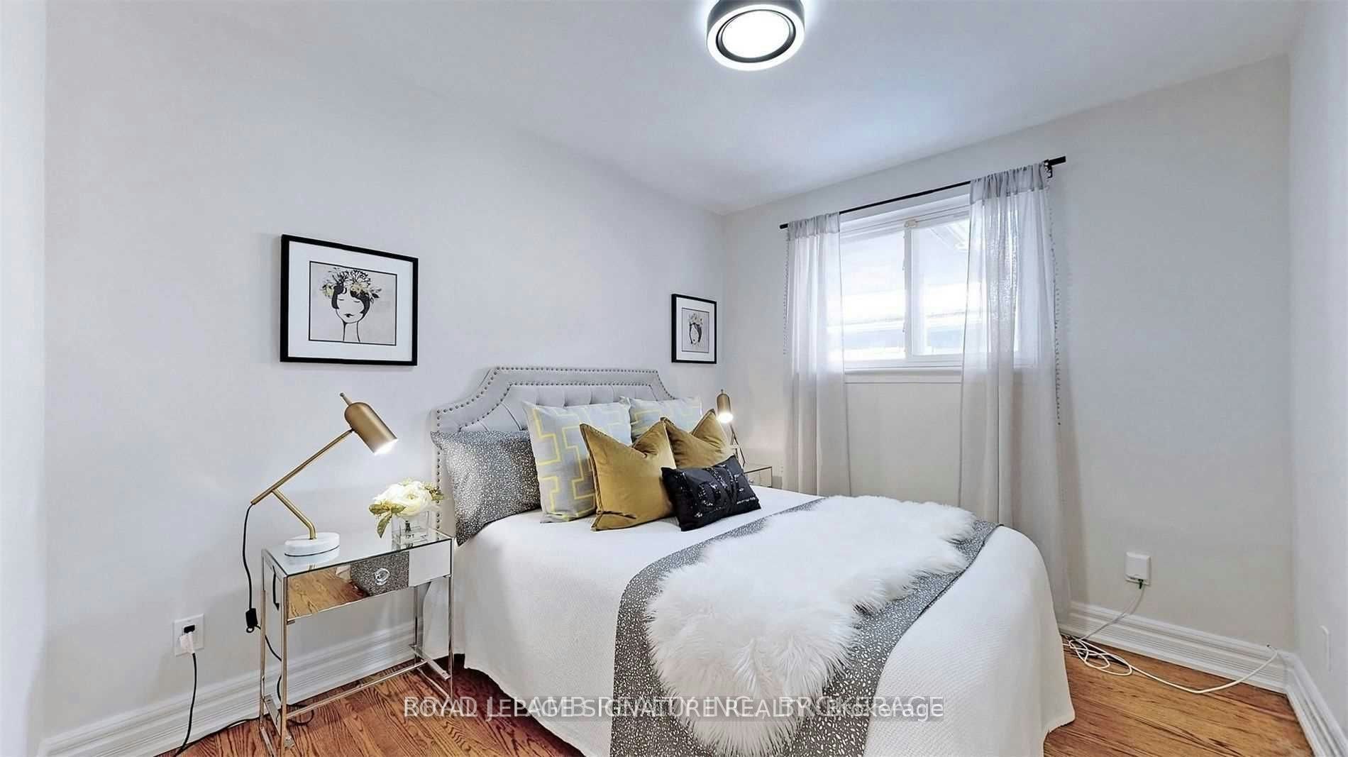 Upper-17 Baroness Crescent, Toronto, ON, M2J 3K4 - 28