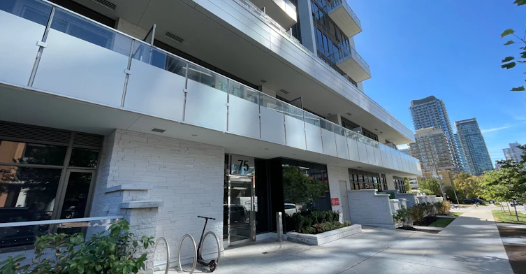 507-75 Canterbury Place, Toronto, ON, M2N 2N1 - 3