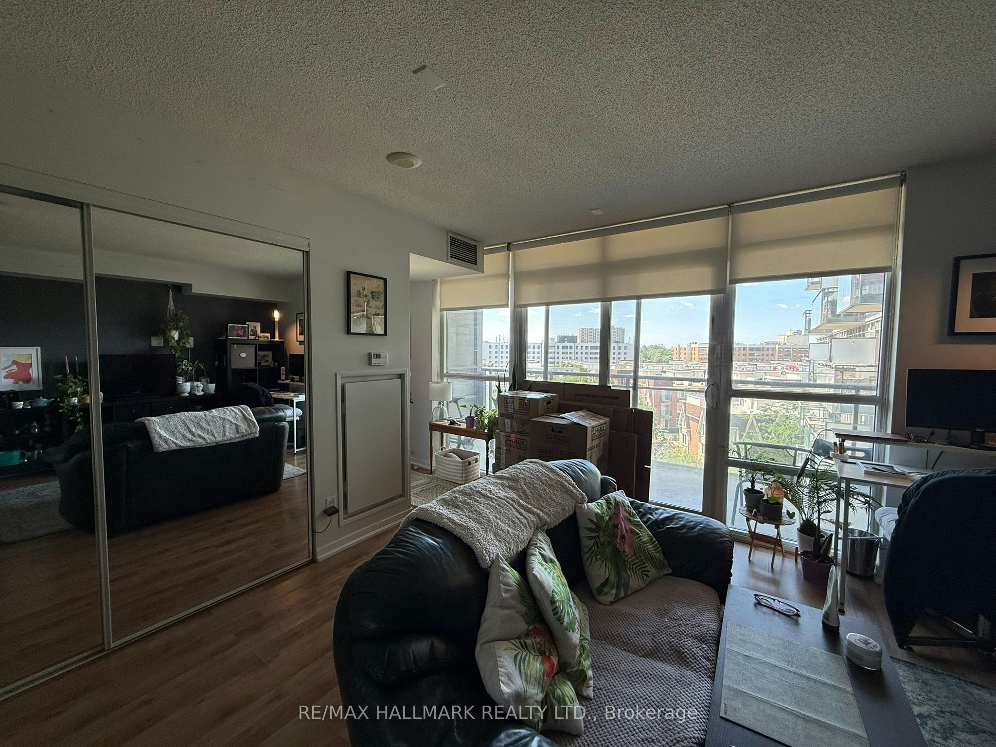 709-38 Joe Shuster Way W, Toronto, ON, M6K 0A5 - 9