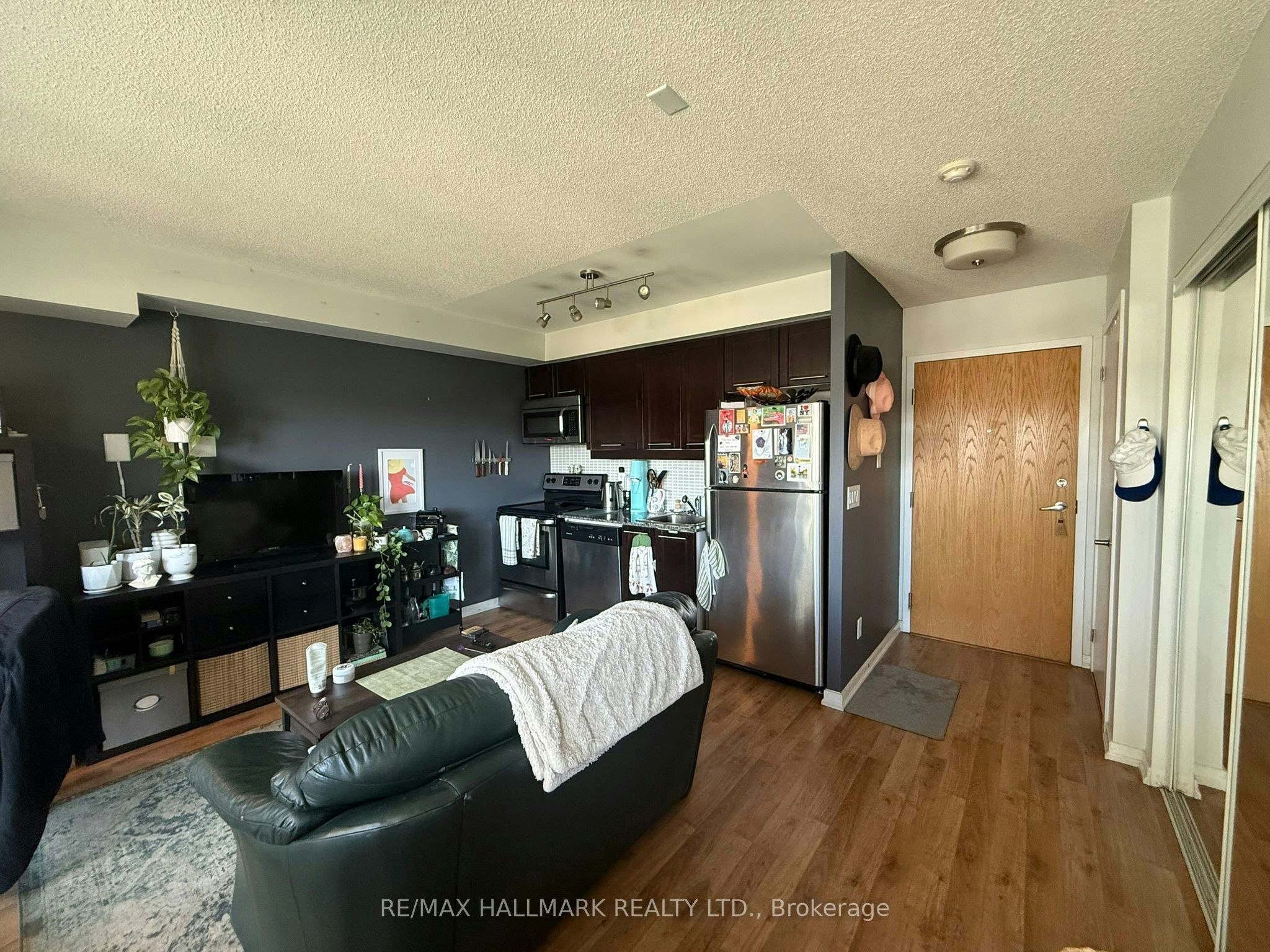 709-38 Joe Shuster Way W, Toronto, ON, M6K 0A5 - 5