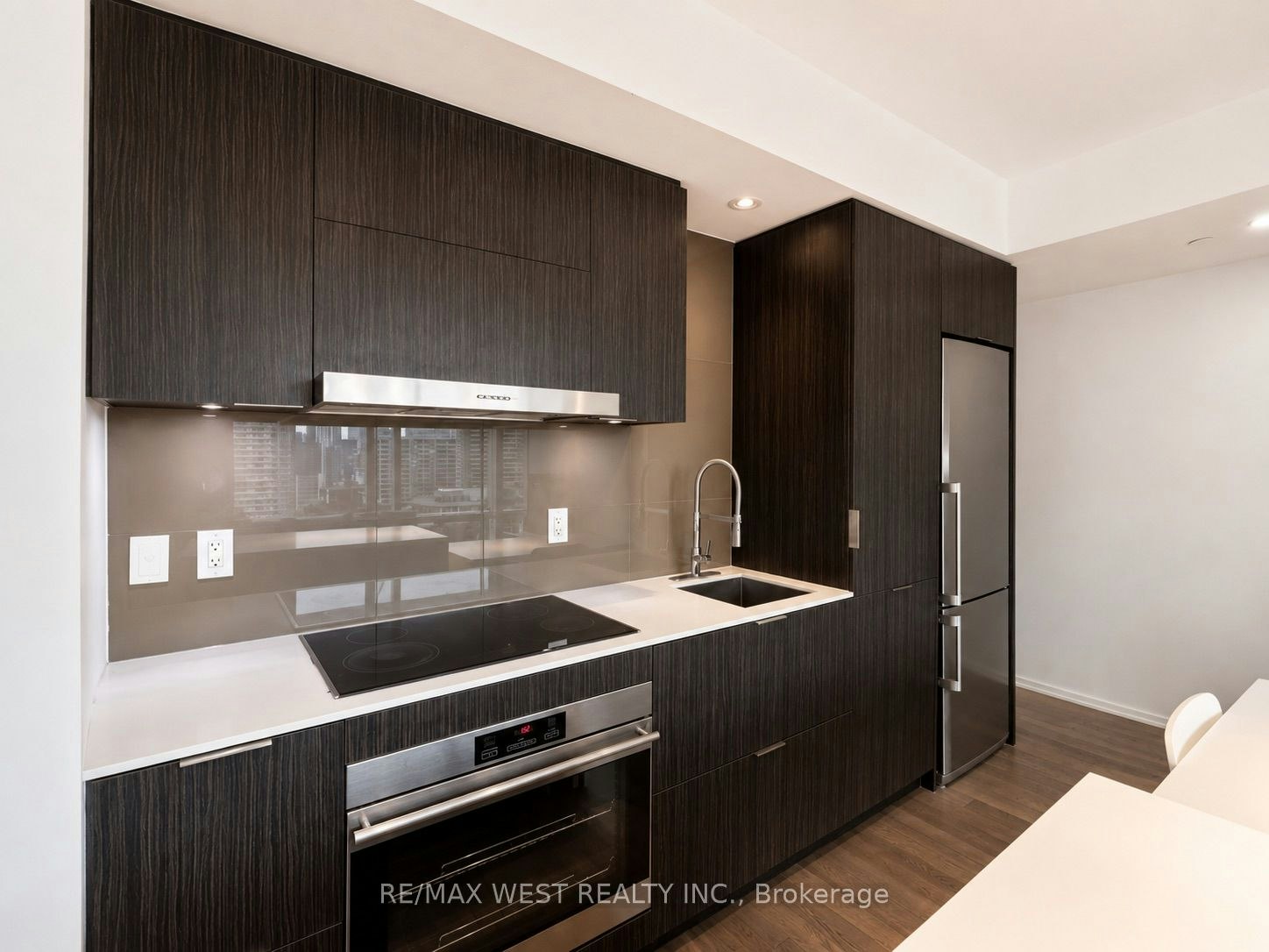 1007-1 Bloor Street E, Toronto, ON, M4W 0A8 - 6