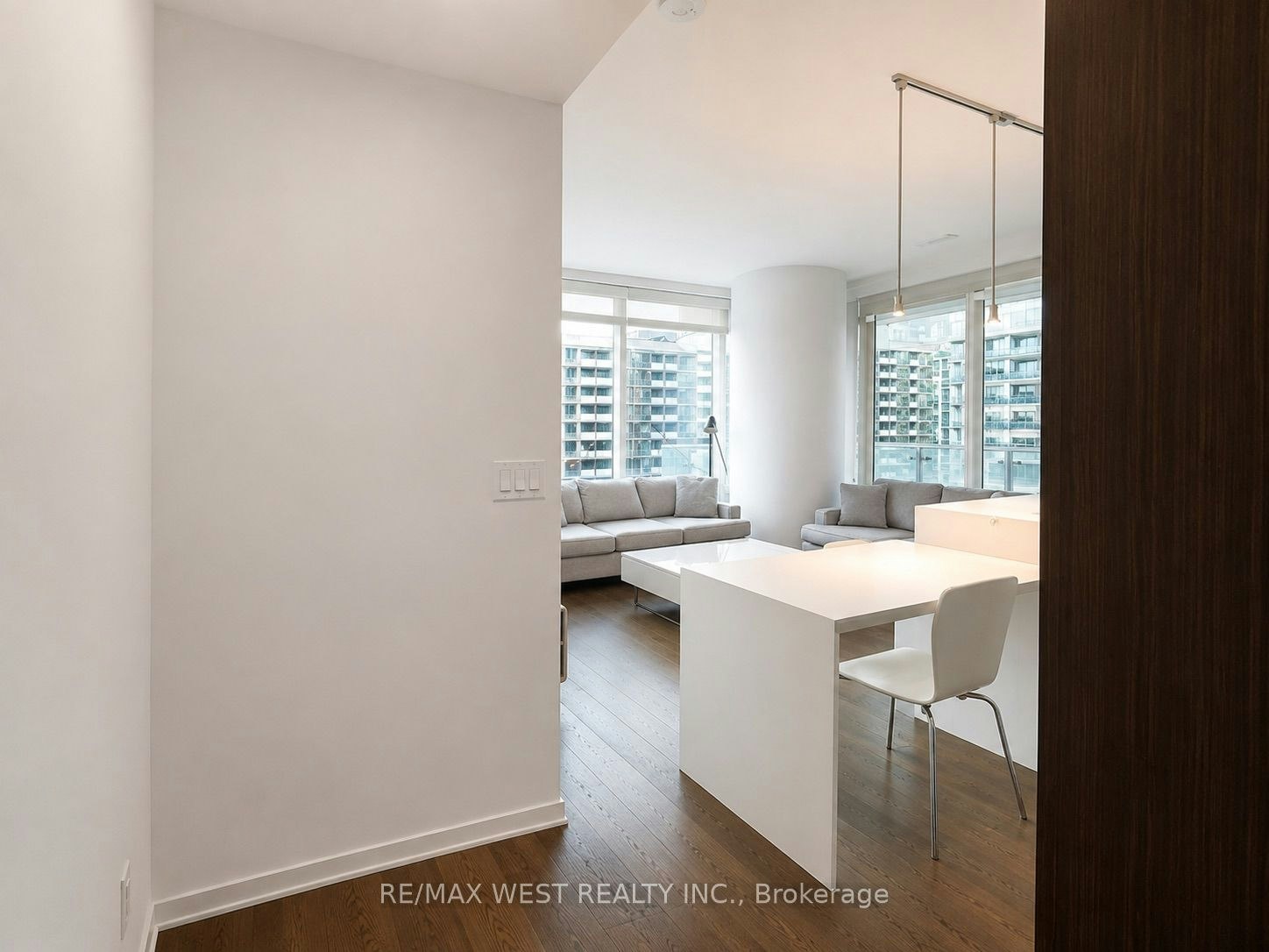 1007-1 Bloor Street E, Toronto, ON, M4W 0A8 - 8