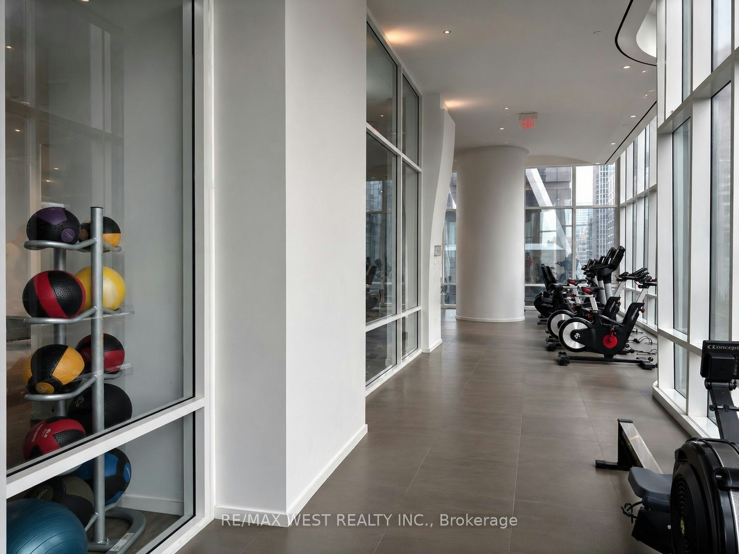 1007-1 Bloor Street E, Toronto, ON, M4W 0A8 - 25